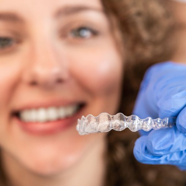 Orthodontie Invisalign - Centre dentaire Rosemère à Laval